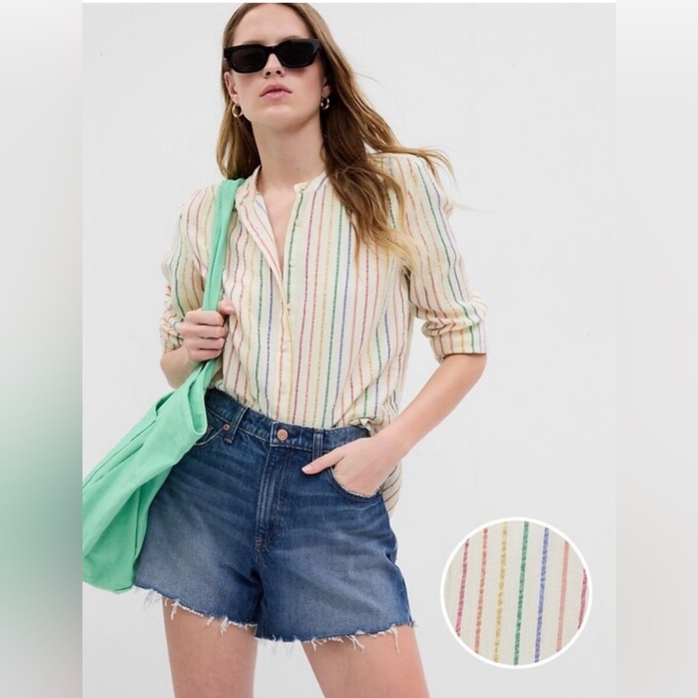 GAP Women’s Multicolor Striped Shirt